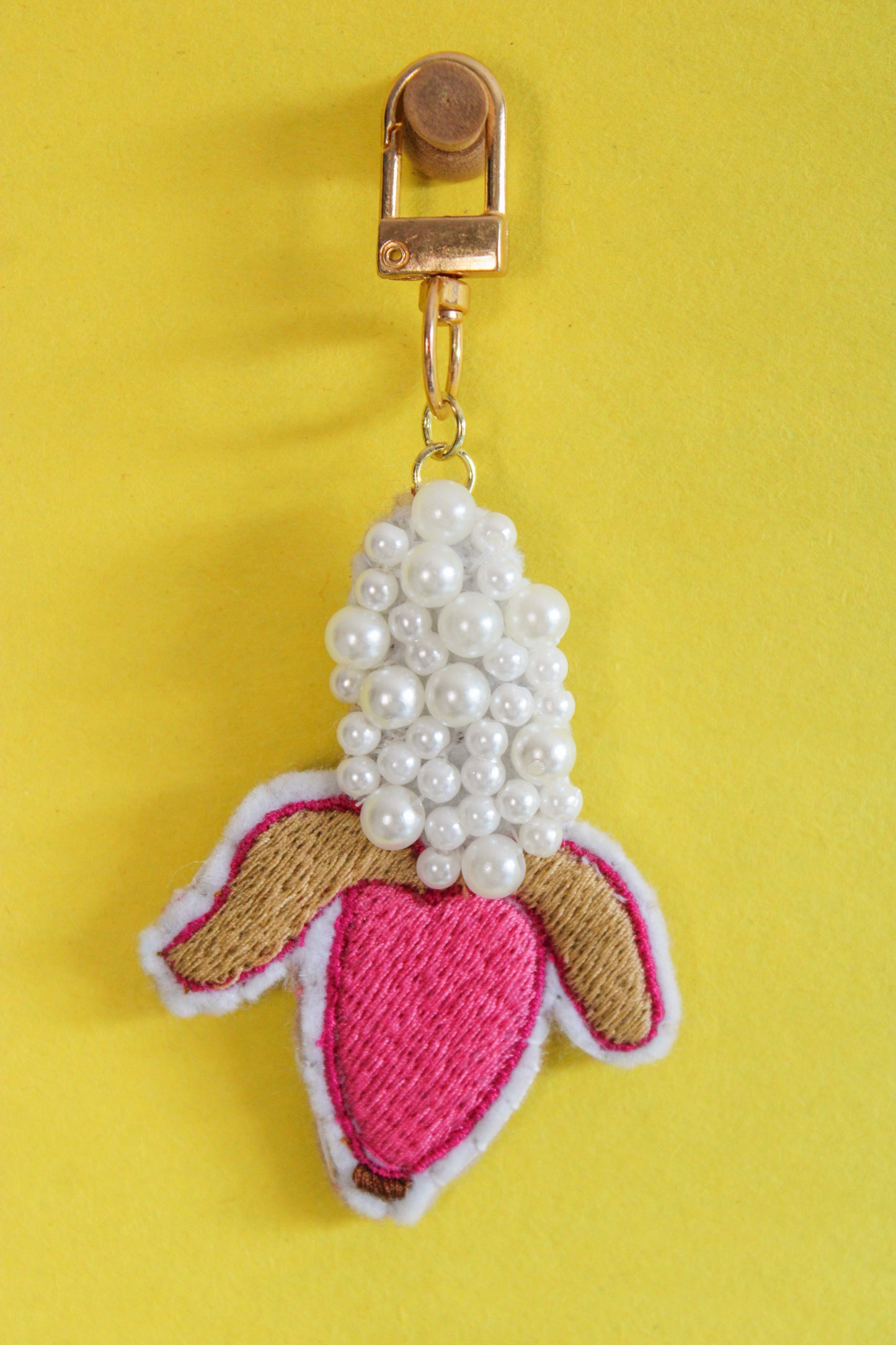 Banana Studio Beaded Bag & Phone Charm
