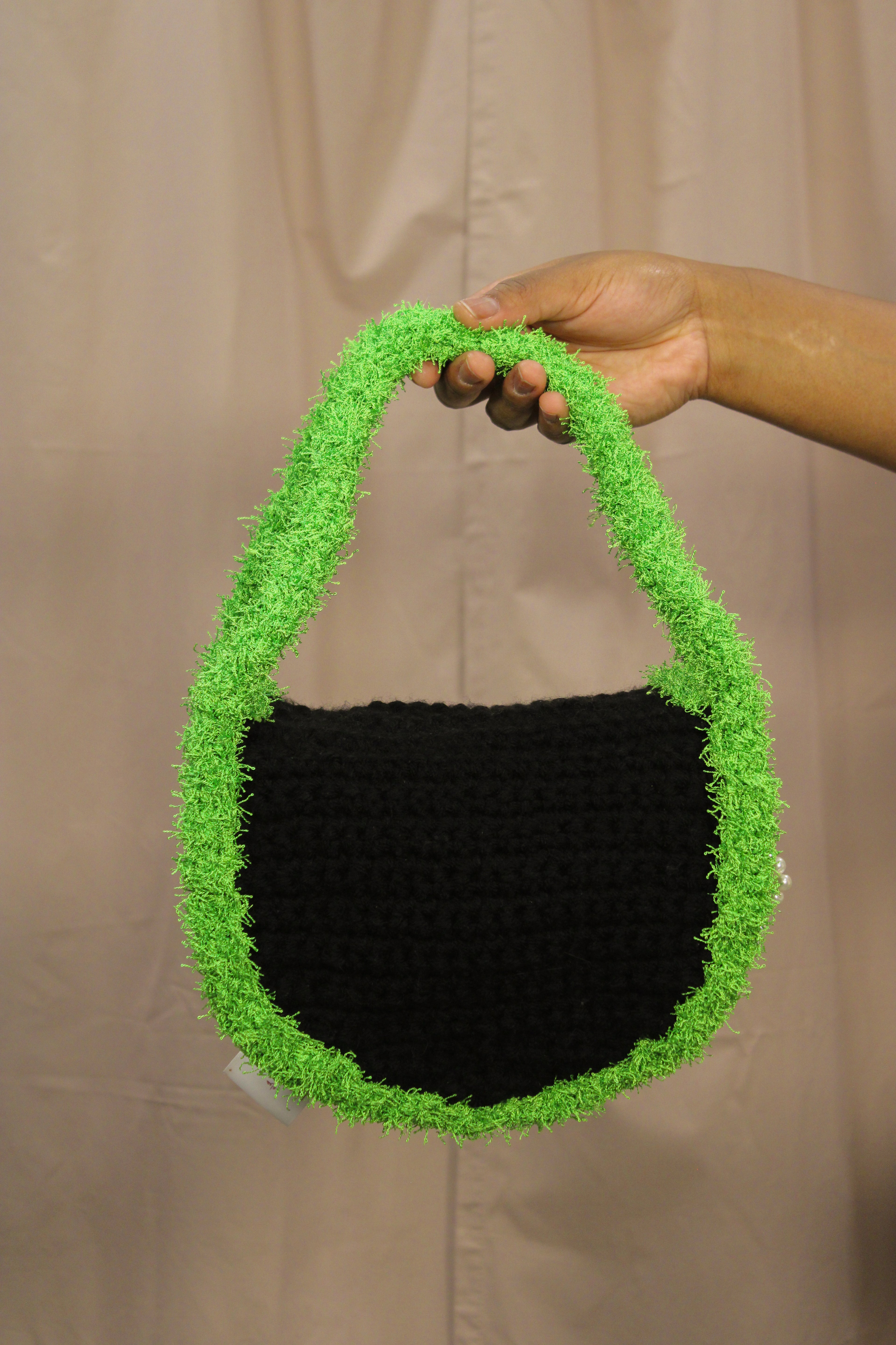 Grassy Shoulder Bag - Black - HAWWAA Studios