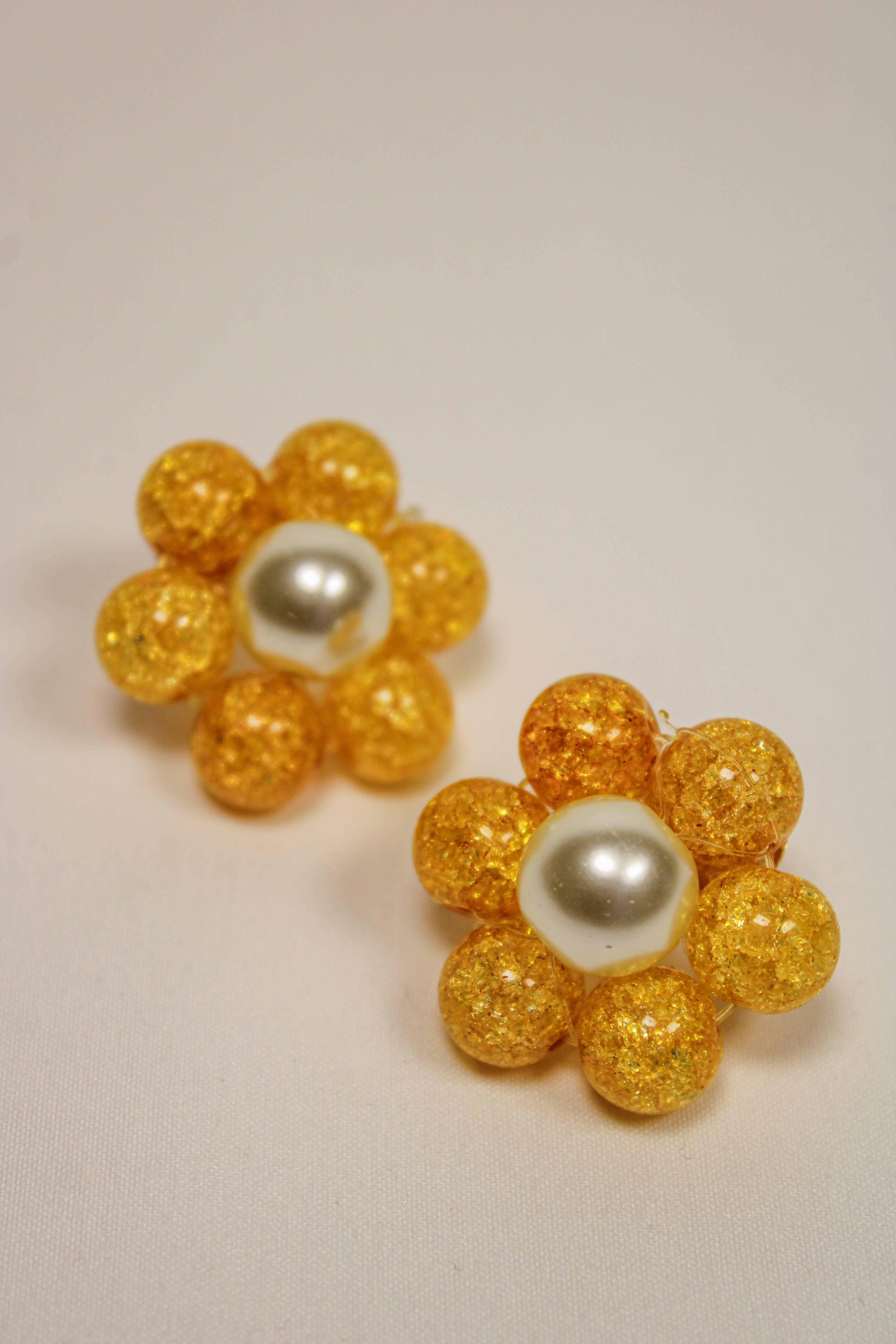 "Sunny" Flower Earrings - HAWWAA Studios