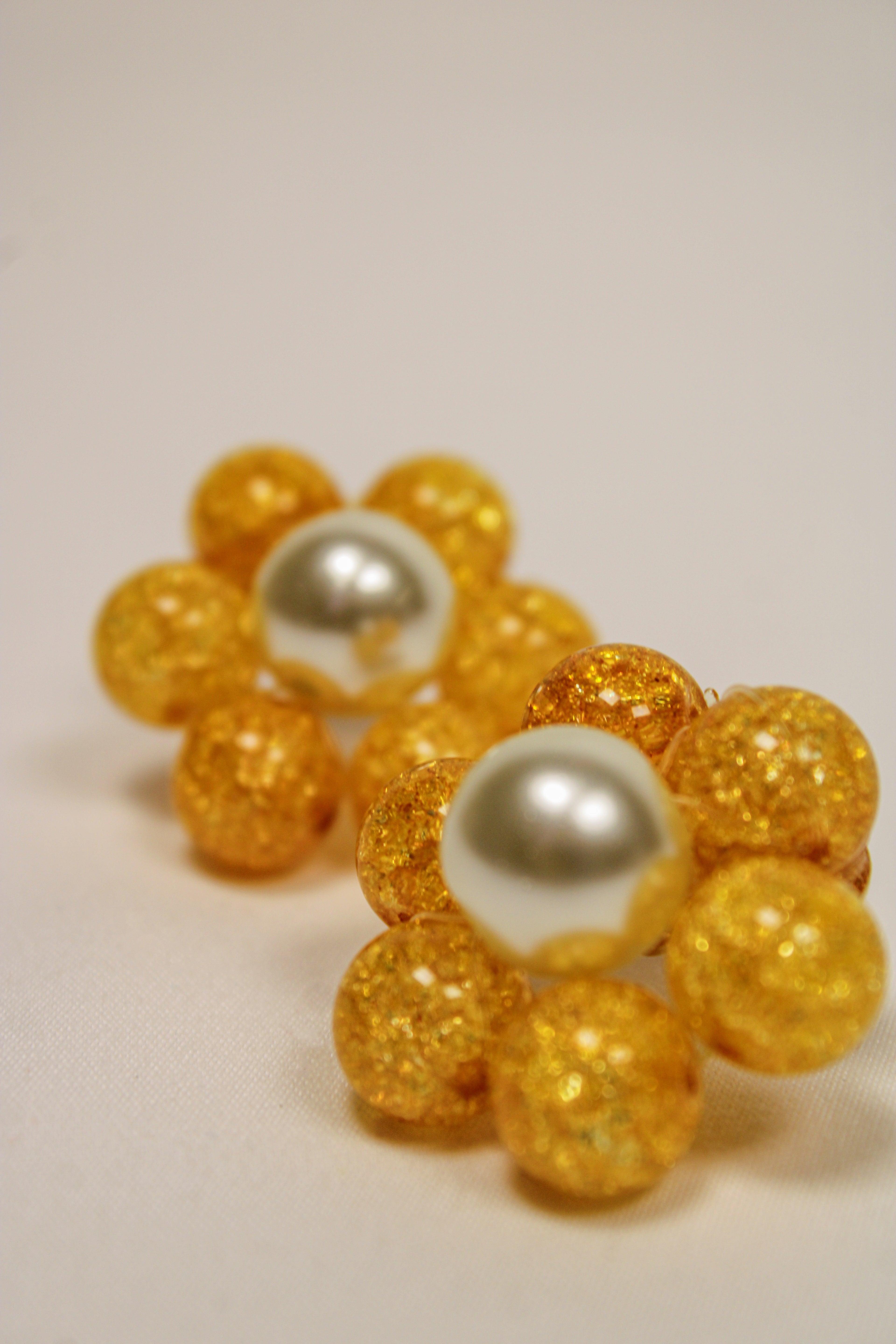 "Sunny" Flower Earrings - HAWWAA Studios