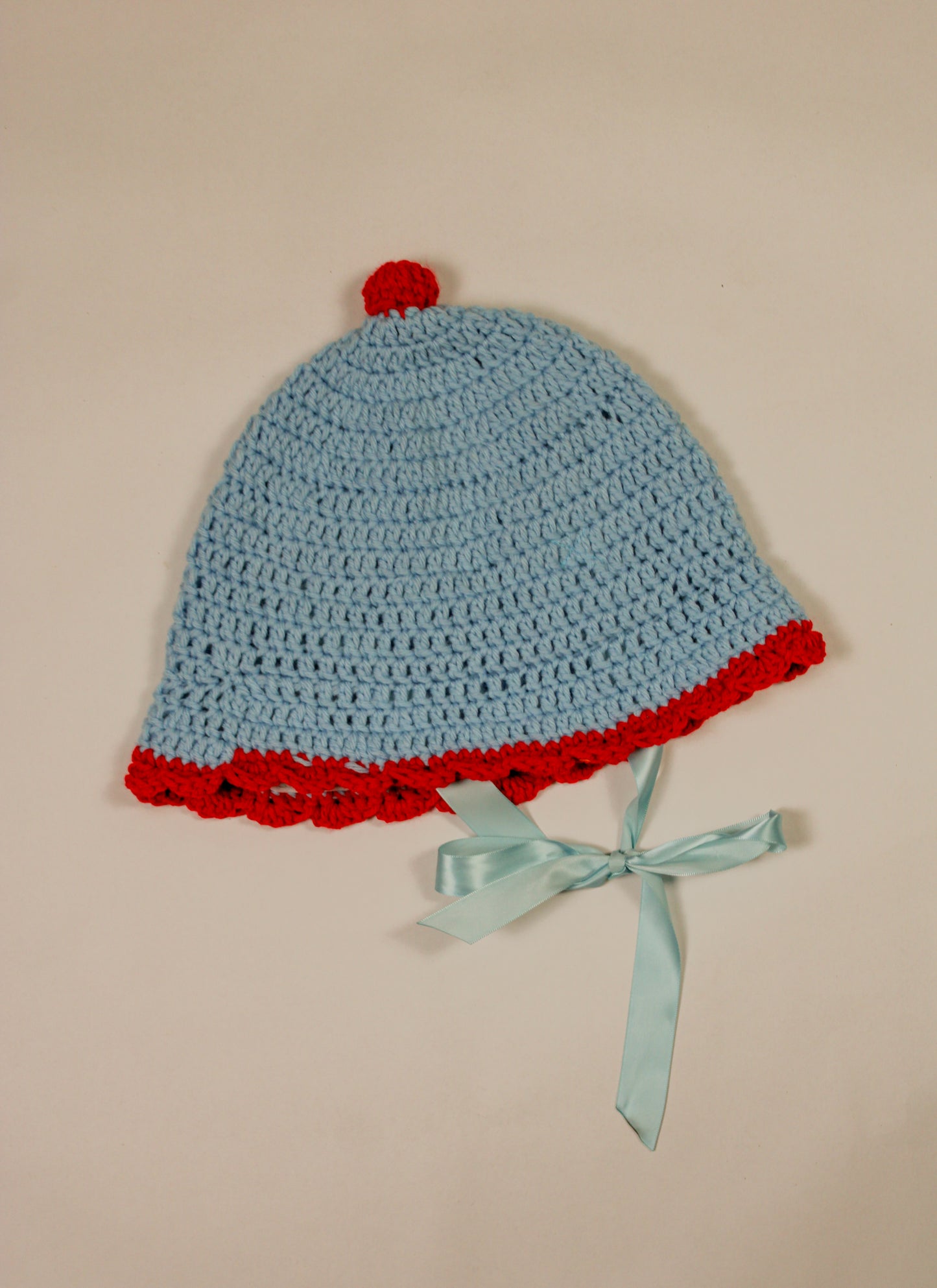 "Little Lamb" Crocheted Sailor/Bucket Hat in "Sooo Retro" (2-Ways to Wear)